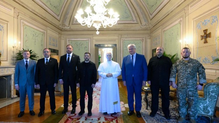 Delegación de Ucrania reunida con Papa León XIV