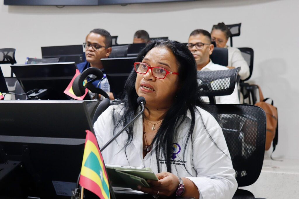 Marelbis Sheck alerta sobre inseguridad y exclusión en barrios vulnerables.