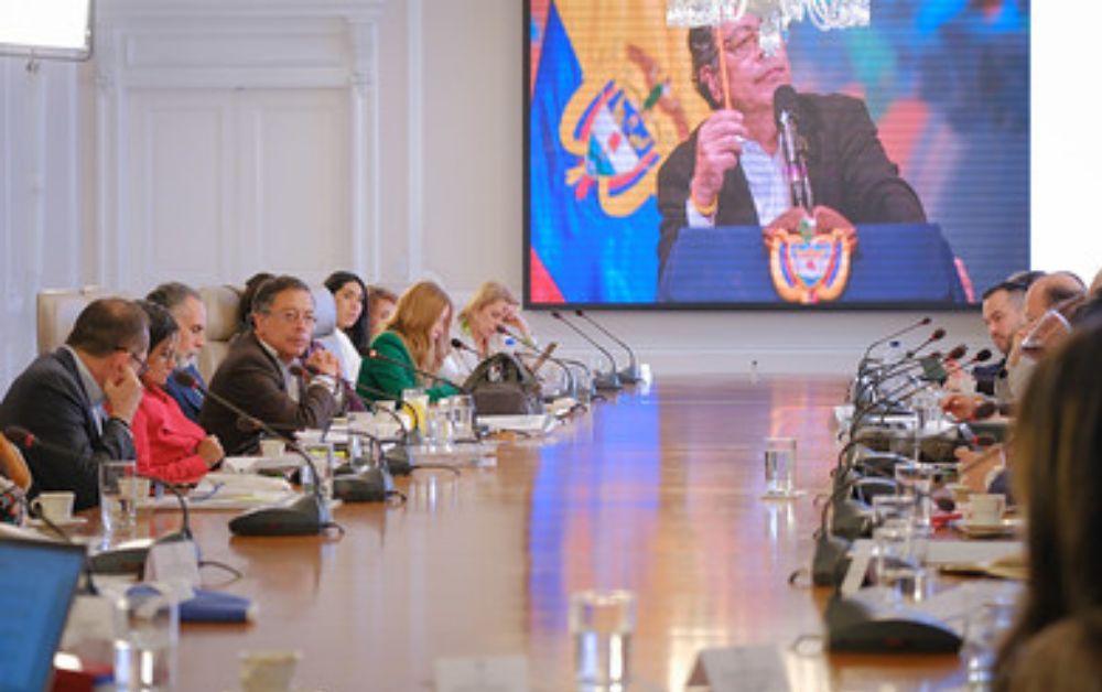 Presidente Petro cuestiona subsidios a gasolina y al gas. 