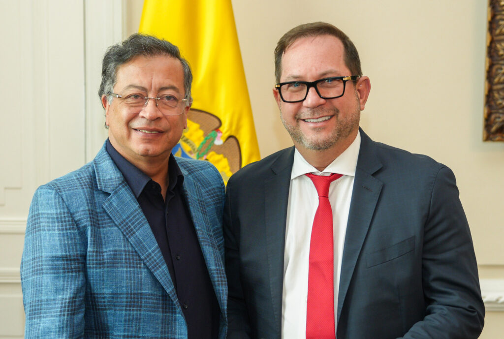Reunión entre Petro y presidentes del Congreso marca distensión política.