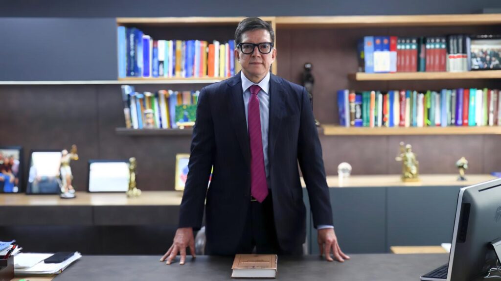 Wilson Ruiz exige investigación por intervención política en Congreso