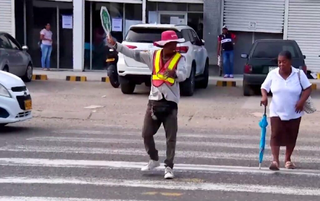 Alto riesgo para los peatones en el corredor de carga de Cartagena.