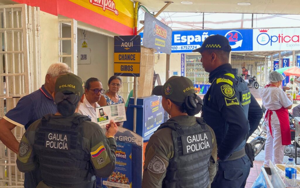 Gaula Cartagena advierte sobre peligros del sexting en Colombia y su impacto en la intimidad.