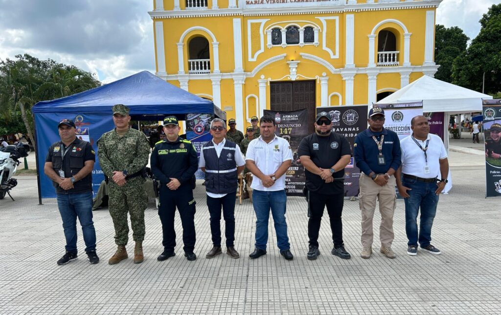 Gobernador Yamil Arana lidera Caravana de Seguridad en El Carmen de Bolívar. 
