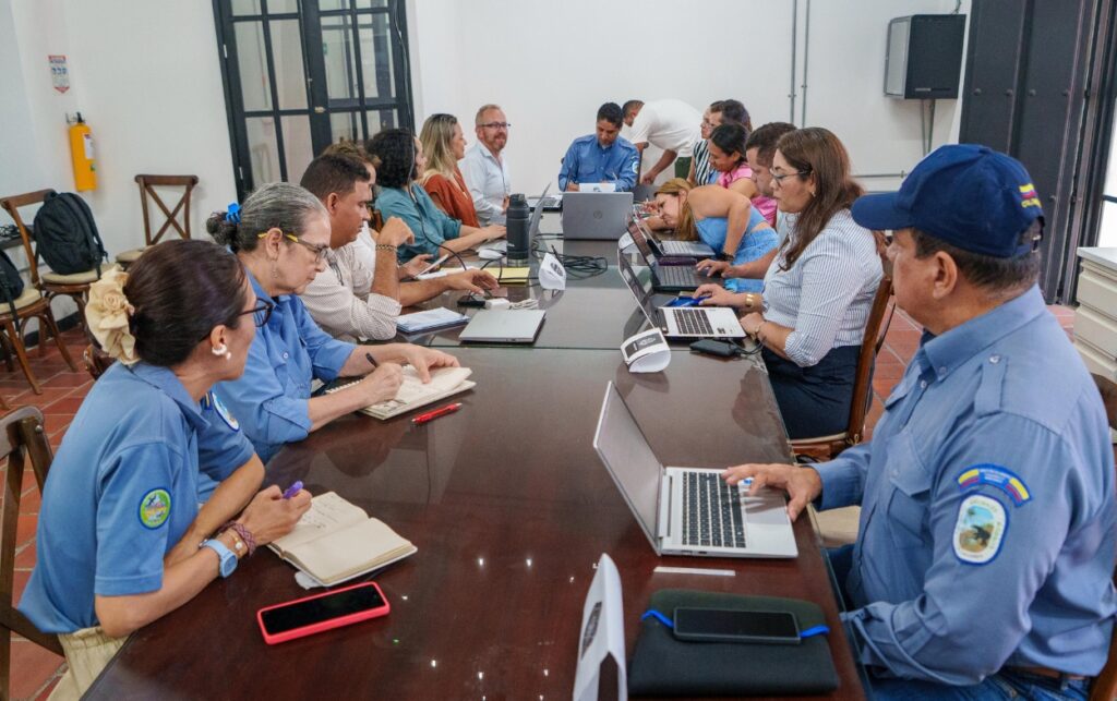 Reunión del Comité Técnico del Plan de Manejo Ambiental en la Ciénaga Grande.