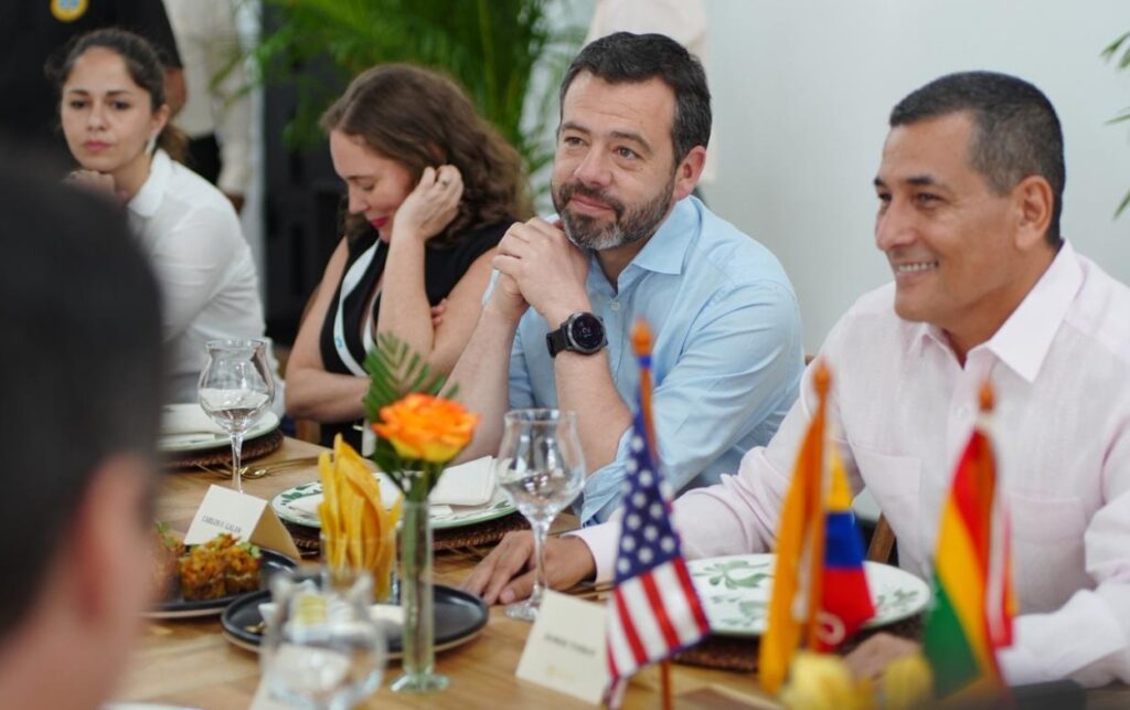 Reunión en Cartagena para reforzar seguridad e inversión con EE. UU.