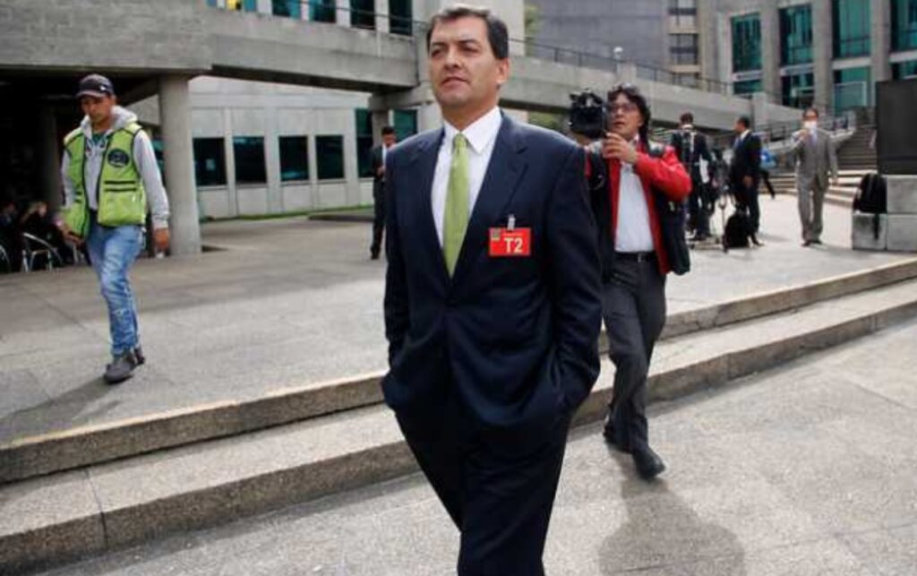 Sentencia de El magistrado Rogeles confirma absolución de Luis Alfonso Hoyos en 2019.