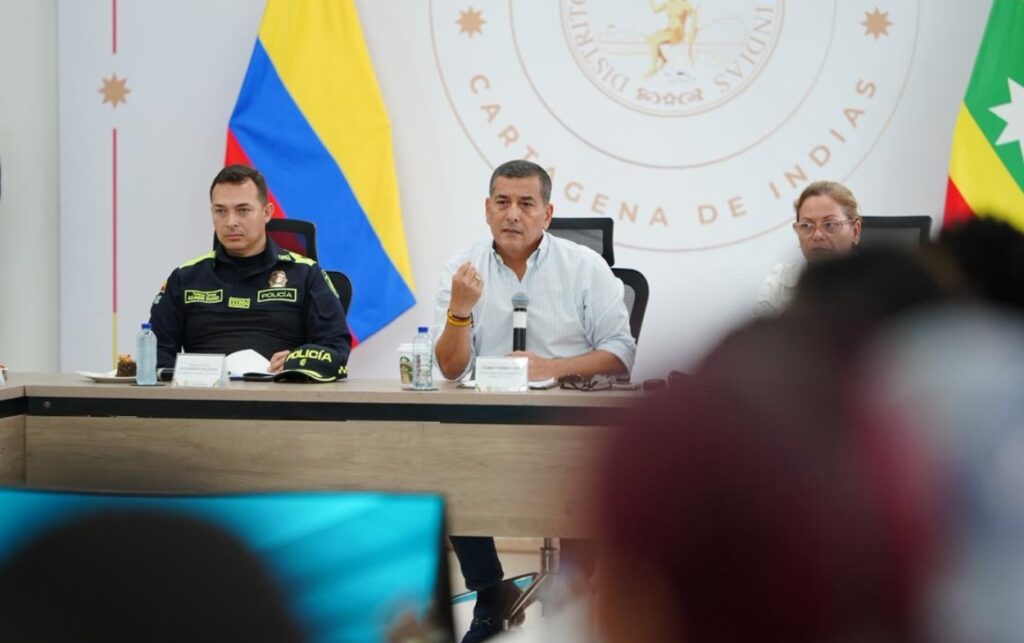 Autoridades distritales explican propuesta de pasaje a $2.900 para estudiantes en Transcaribe.