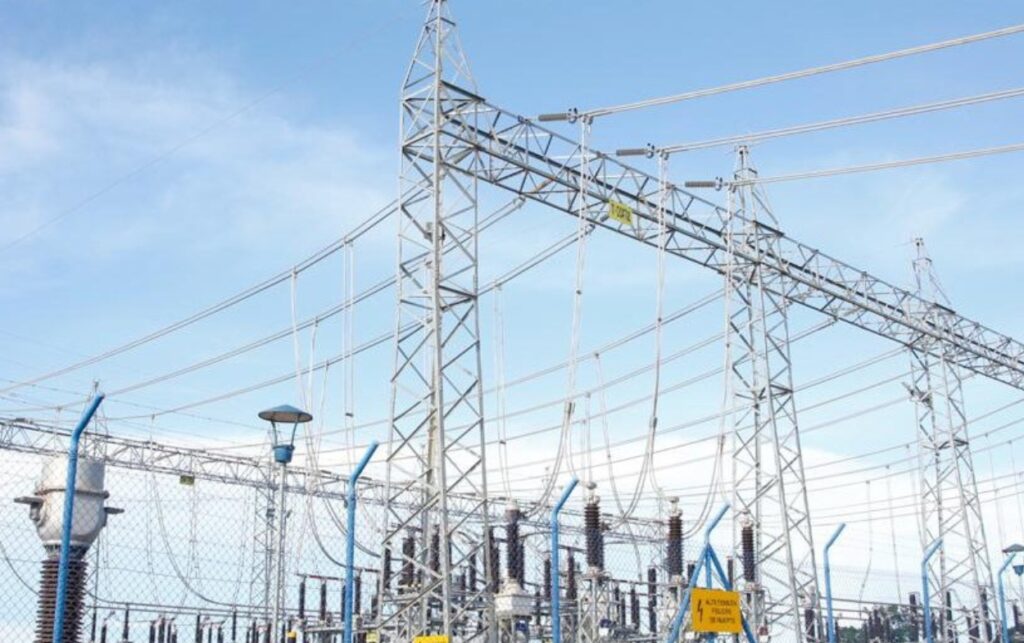 Colombia suspende suministro de energía como medida preventiva para garantizar la estabilidad del sistema eléctrico.