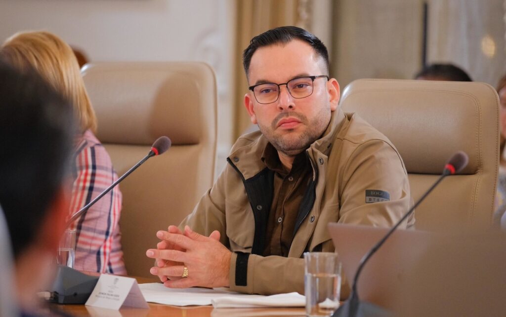 El Ministro de Minas y Energía, Edwin Palma, se pronunció sobre el Precio de la Gasolina y el saneamiento del Fondo de Estabilización de Precios de los Combustibles. 