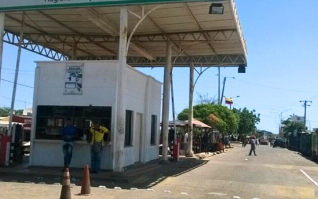 Frontera con Venezuela_ puesto de control migratorio opera con normalidad en zona limítrofe de La Guajira. 