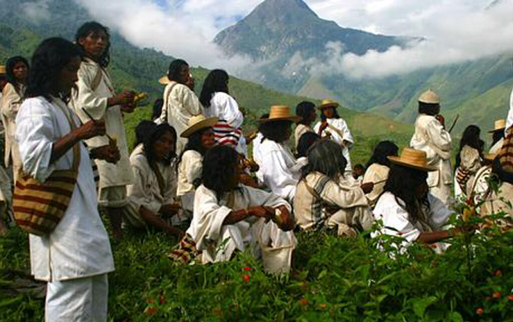 Asamblea indígena por decreto de la Línea Negra.