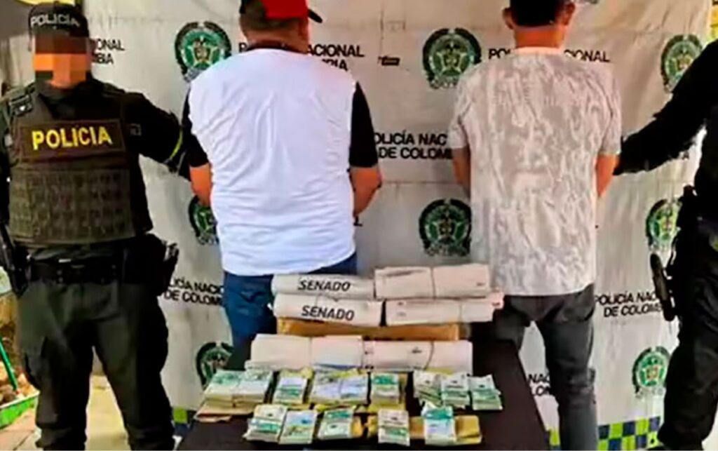 Elecciones 2026: Policía Nacional presenta captura de presuntos implicados en compra de votos junto a dinero en efectivo y material político incautado.