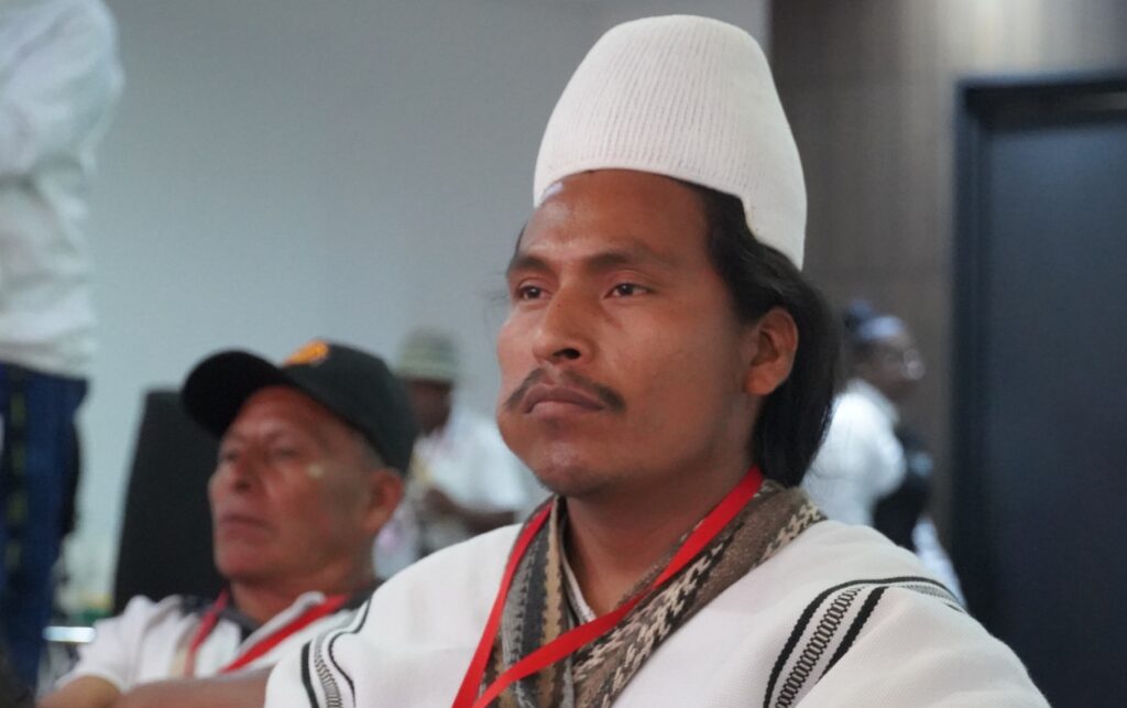 Líder indígena participa en el Encuentro Nacional de pueblos étnicos en Cali, espacio de diálogo y construcción colectiva contra el racismo en Colombia