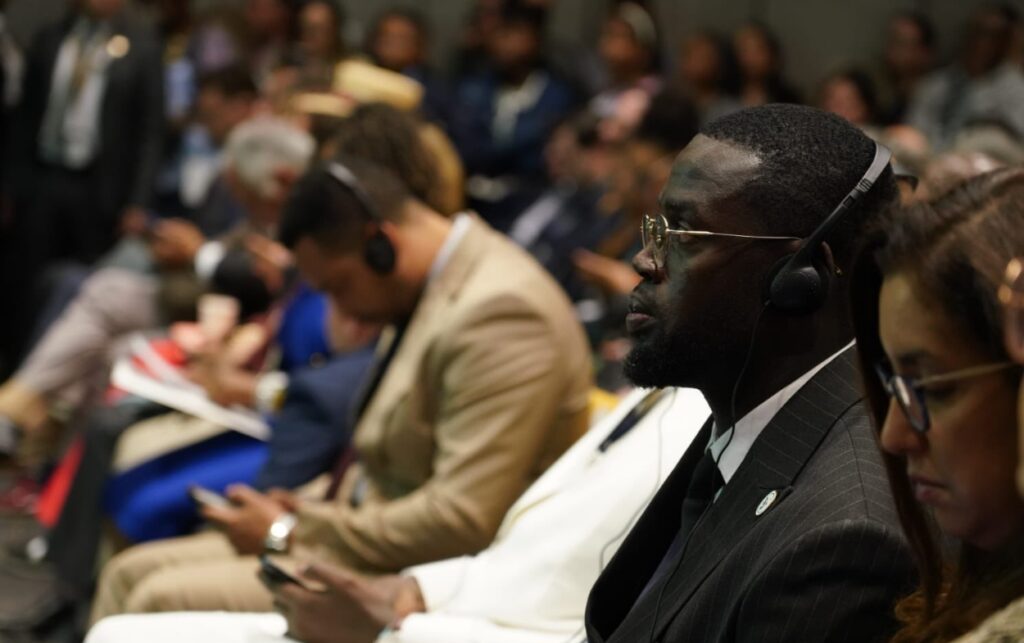 Más de 150 cuidadoras participan en el Foro CELAC-África 2026 mientras delegados internacionales siguen atentamente el diálogo sobre equidad y cuidado en el Sur Global. 