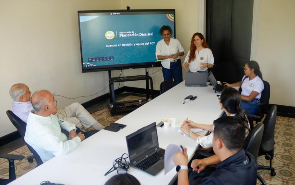 Más de 20 años Cartagena avanza en la revisión del POT con mesas técnicas lideradas por la Secretaría de Planeación Distrital.