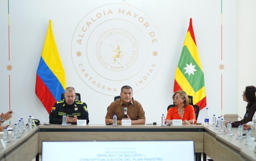 Así será el nuevo Bazurto: Alcaldía de Cartagena presenta hoja de ruta para traslado del mercado y creación de Distrito cultural.