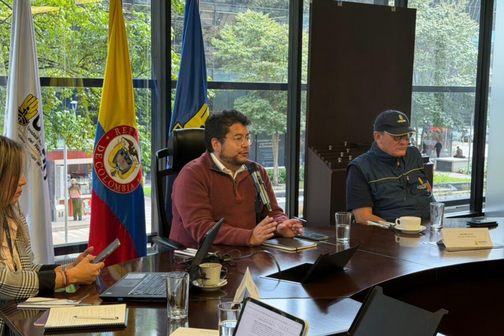 Carlos Carrillo deja la UNGRD y en su remplazo llega Rafael Enrique Cruz. 