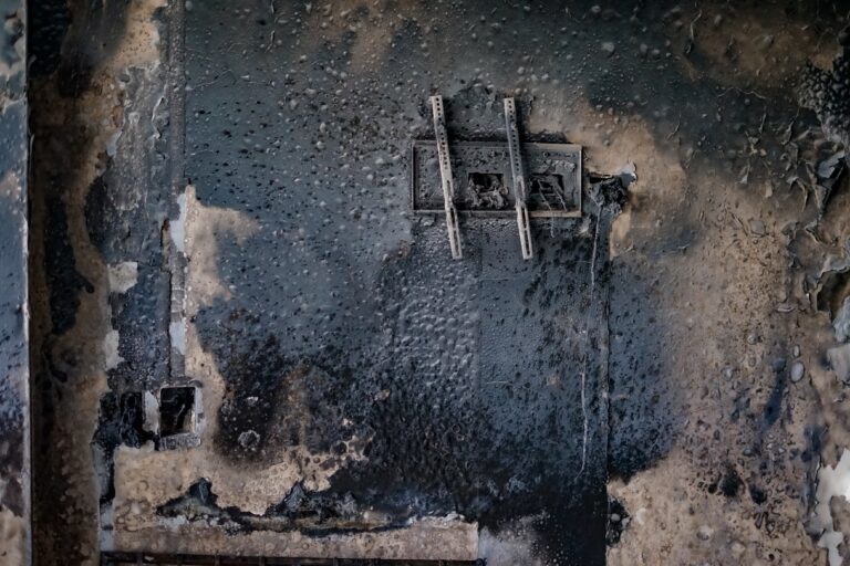 Emergencia por incendio en edificio turístico fue atendida sin lesionados
