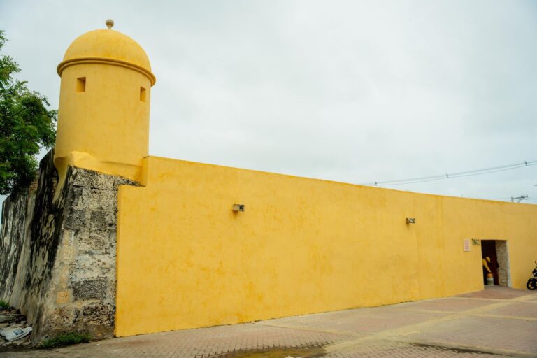 Estado final del muro intervenido por la Etcar en el baluarte de San Miguel