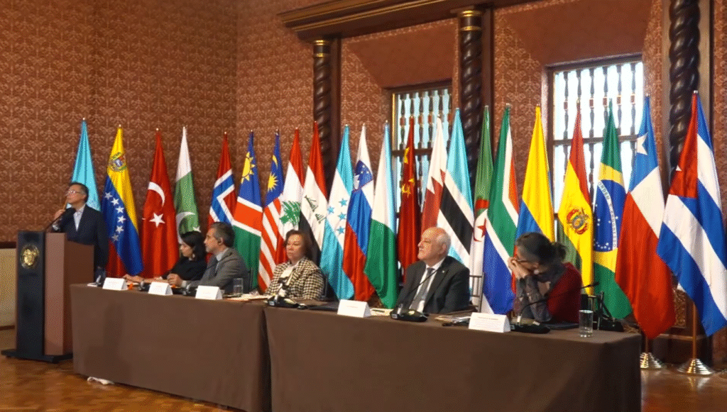 Conferencia sobre Palestina en Bogotá reúne a 30 países.
