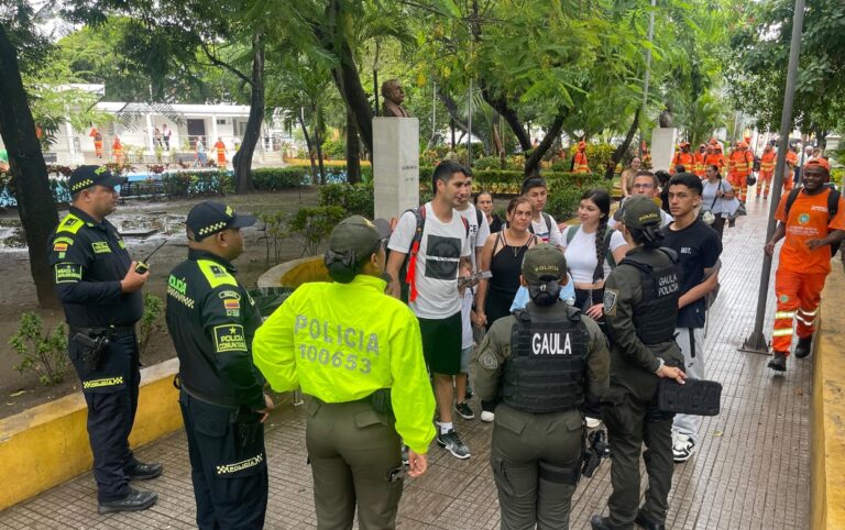 El sexting en Colombia preocupa por riesgos de extorsión digital según Gaula Cartagena.