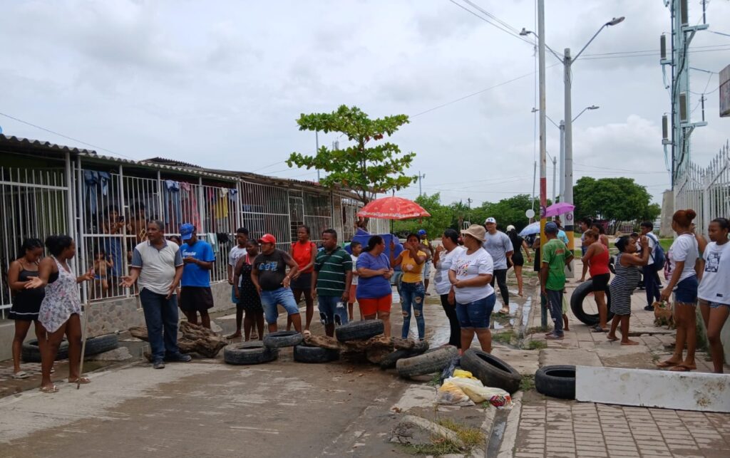 Residentes de Olaya Herrera denuncian 72 horas sin luz tras daño en transformador..