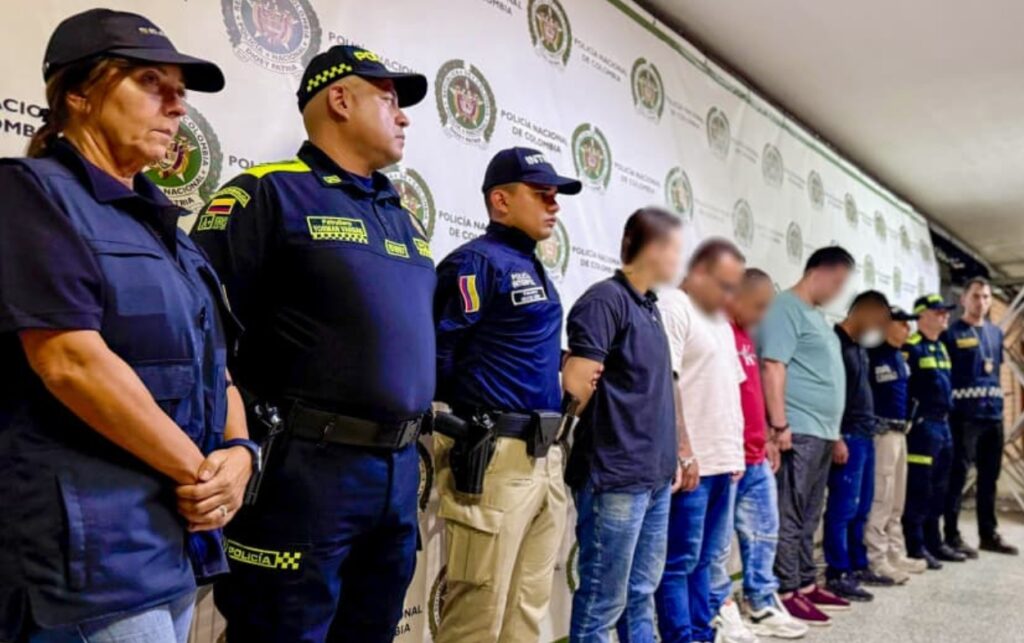 La Policía y Europol desmantelan red de trata de personas en Medellín con 48 víctimas identificadas.