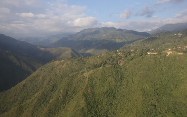 La Reforma Agraria entregará 670 mil hectáreas en Colombia.