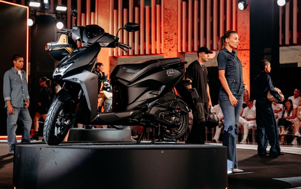 Los detalles de la nueva Hero Xoom lanzada en Cartagena durante su gala de presentación.