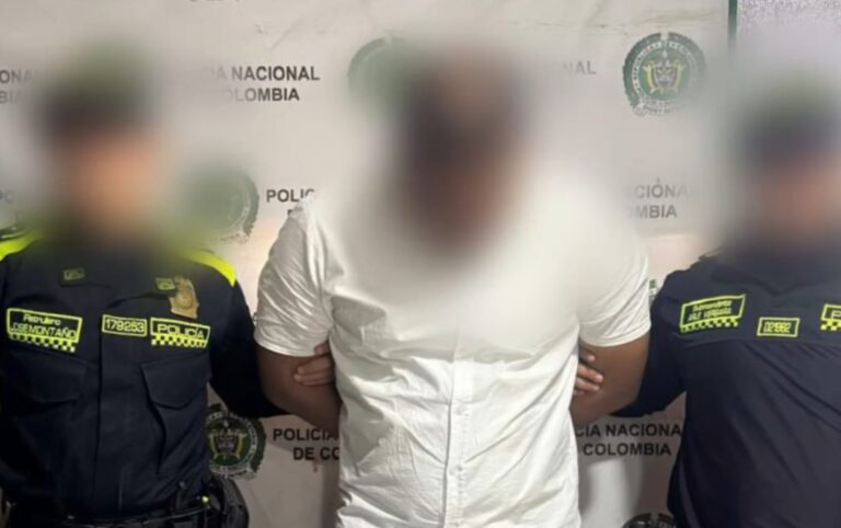 Supuesto abogado capturado con marihuana en el CDT Bellavista.