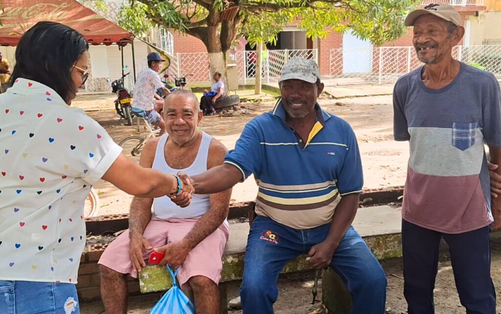 Abuelos de Malagana esperan aprobación de la Reforma Pensional.