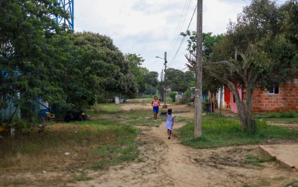 Centros poblados: Cartagena traza ruta para 19 comunidades Centros poblados del territorio continental avanzan en planificación para mejorar movilidad y entorno comunitario.