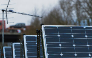 Tecnología y sostenibilidad en 2026 Tecnología y sostenibilidad con paneles solares industriales