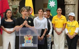 639 puestos de votación abren jornada en Bolívar Autoridades distritales y electorales inauguran la jornada democrática en Bolívar 639 puestos de votación habilitados en el departamento.