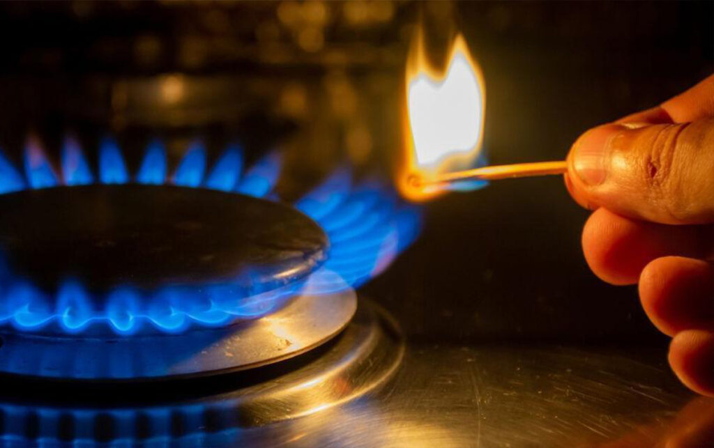 Devolución de cobros en facturas de gas natural en Colombia